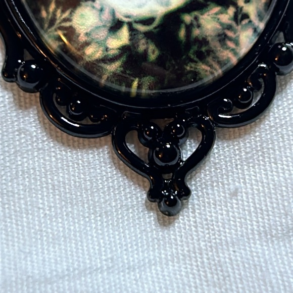 Skull necklace - Picture 4 of 8